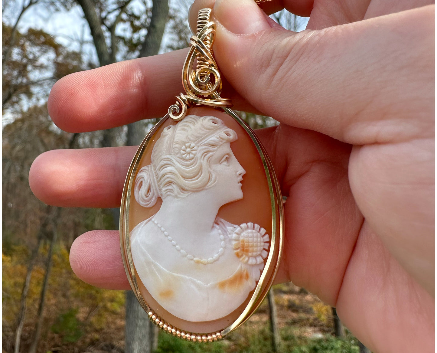 14k Goldfilled Wire-Wrapped Antique 1920s Carved Shell Cameo of Flapper Woman