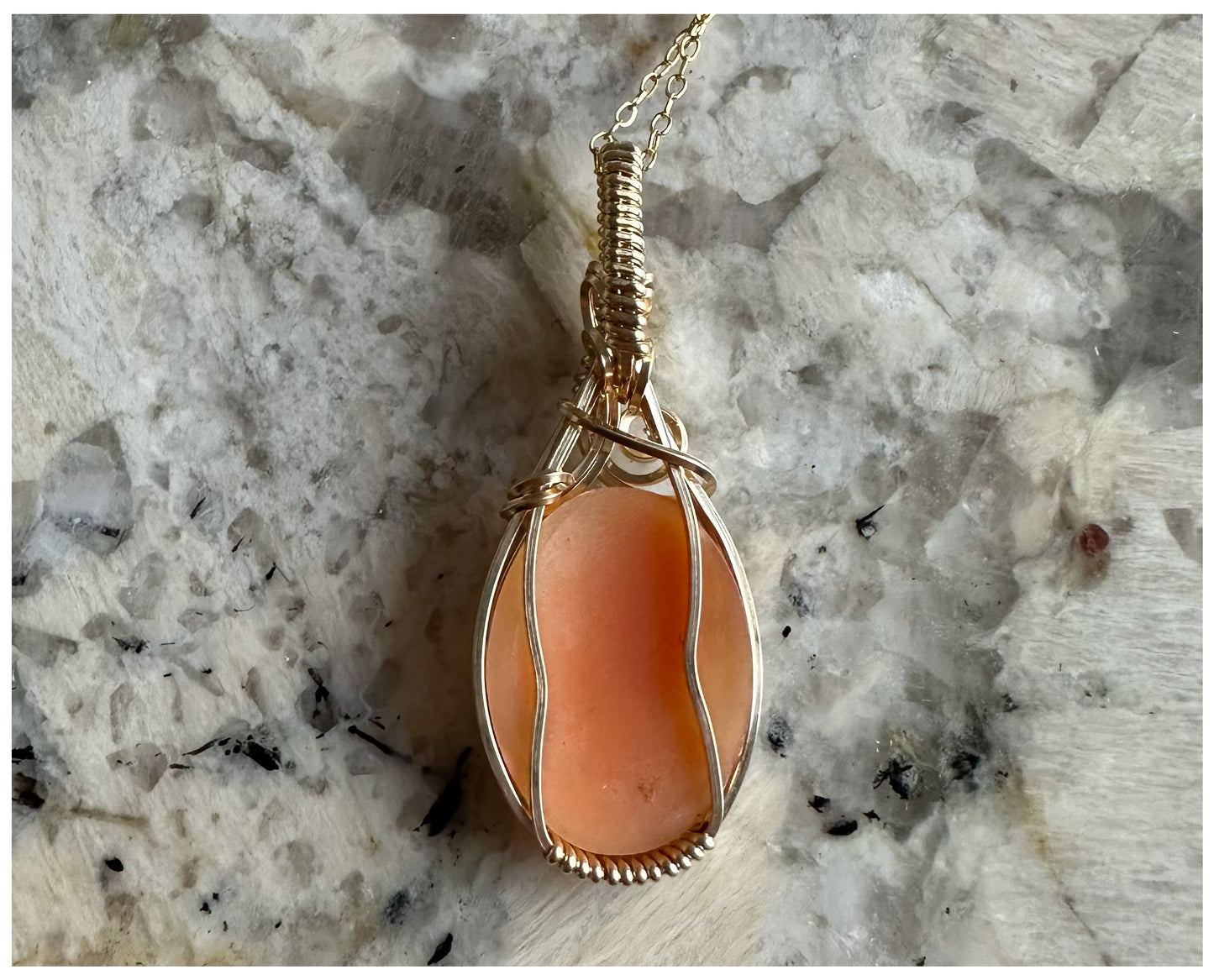 14k Goldfilled Wire-Wrapped Vintage Carved Shell Left-Facing Cameo of Woman