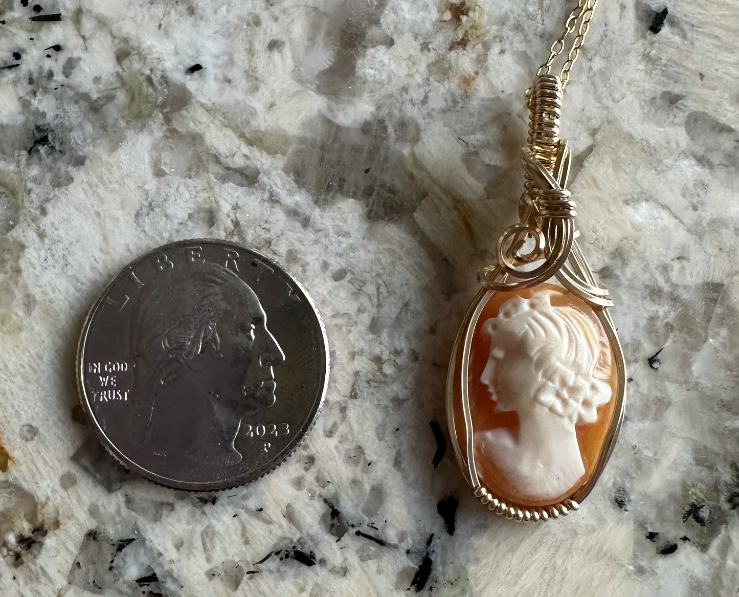 14k Goldfilled Wire-Wrapped Vintage Carved Shell Left-Facing Cameo of Woman