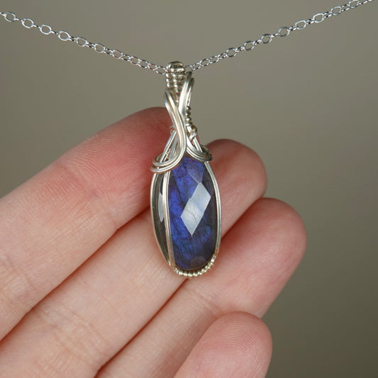 Rosecut Blue Labradorite Pendant Wire-Wrapped in Sterling Silver