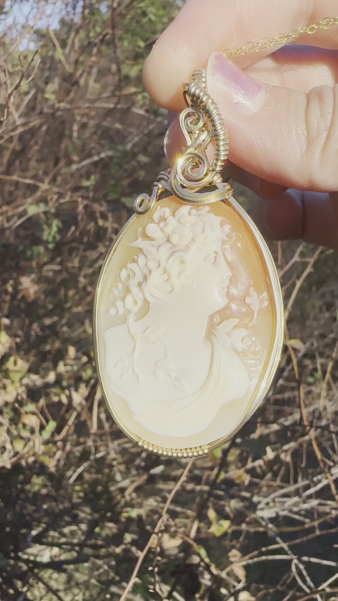 Large Vintage Antique Shell Cameo Pendant Necklace Carved - selling in 14kt. Rolled Gold -----Wire Wrapped